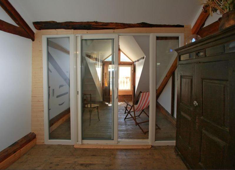 Le Gite Des Faucons Buitenkant foto